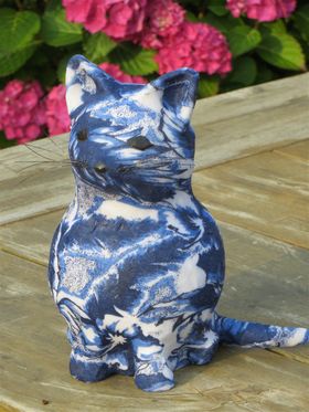 juli 2014  : Blauw, Blauw, Hemelsblauw, juffrouw is die kat van jou? ( liedje van Annie M.G. Schmidt)